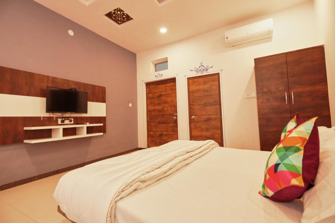 Hotel Neev Haweli Udajpur Zewnętrze zdjęcie